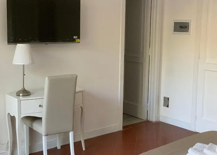 לינה וארוחת בוקר Madreperla *